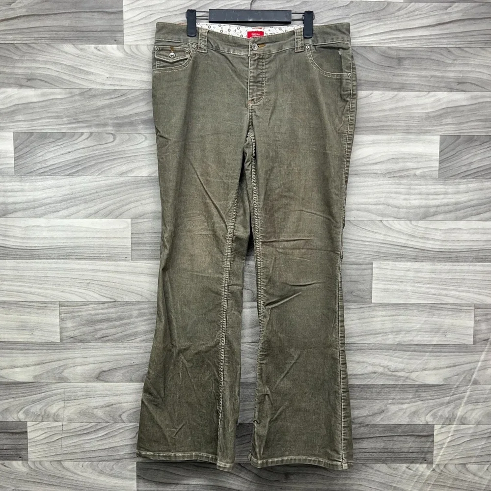 Mossimo Corduroy Pants Womens Size 13 Green Flare Leg Five Pocket Stretch Preppy